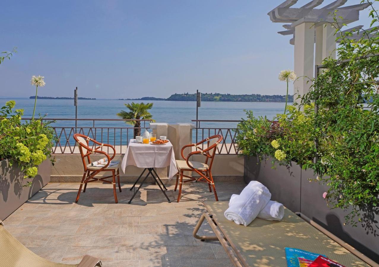 Hotel Du Lac การ์โดเน ริเวียรา ภายนอก รูปภาพ